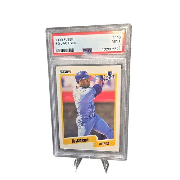 1990 Fleer Bo Jackson PSA 9 Mint #110 Baseball Card Royals Outfield Graded - Picture 1 of 4
